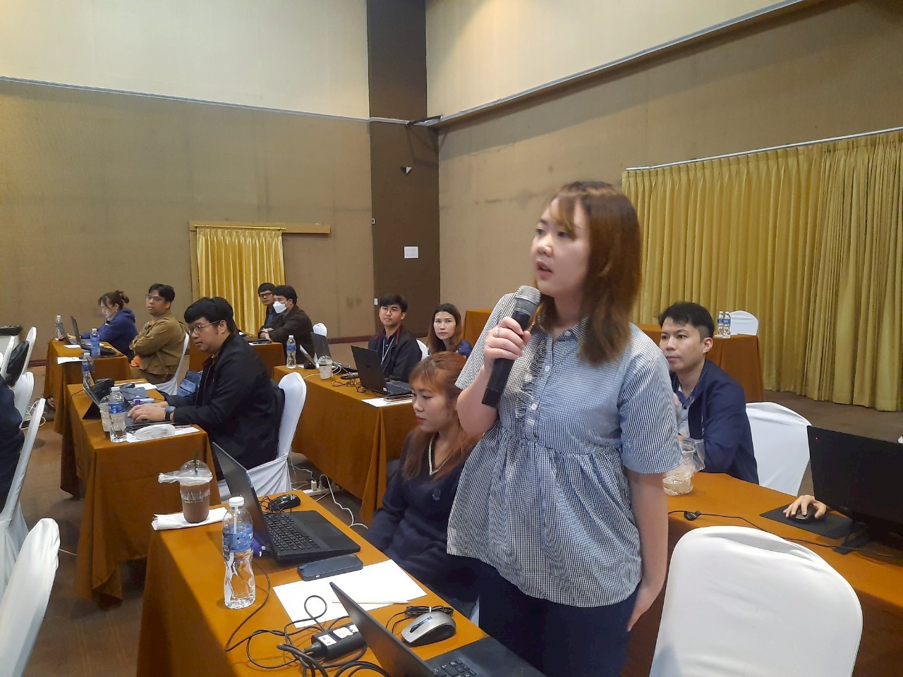 LINE ALBUM R2Day2 250728 34