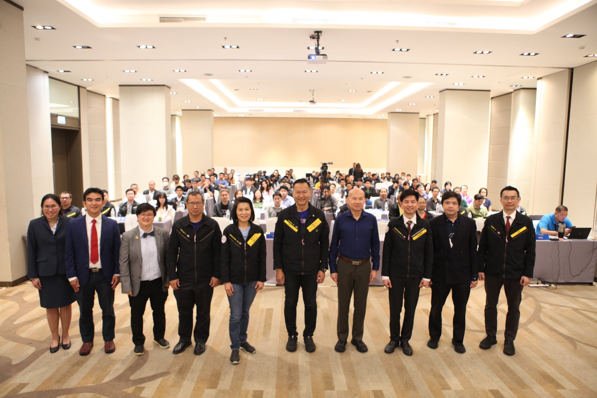 b4b25cc3 e433 457e b75b 1f0b7fbc619f