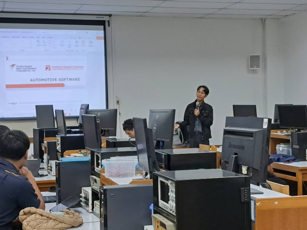 บริษัท Toyota Tsusho Nexty Electronics (Thailand) จัดอบรม หัวข้อ "การเขียนโปรแกรมภาษาซี โดยอ้างอิงข้อกำหนด MISRA-C บนระบบสมองกลฝังตัว"&nbsp; ณ สาขาวิชาวิศวกรรมคอมพิวเตอร์