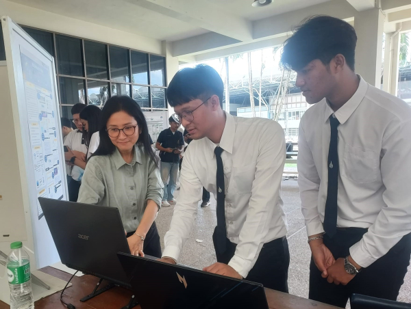 สาขาวิชาวิศวกรรมคอมพิวเตอร์จัดนิทรรศการนำเสนอโครงงานของนักศึกษาชั้นปีที่ 4 (Project Day)